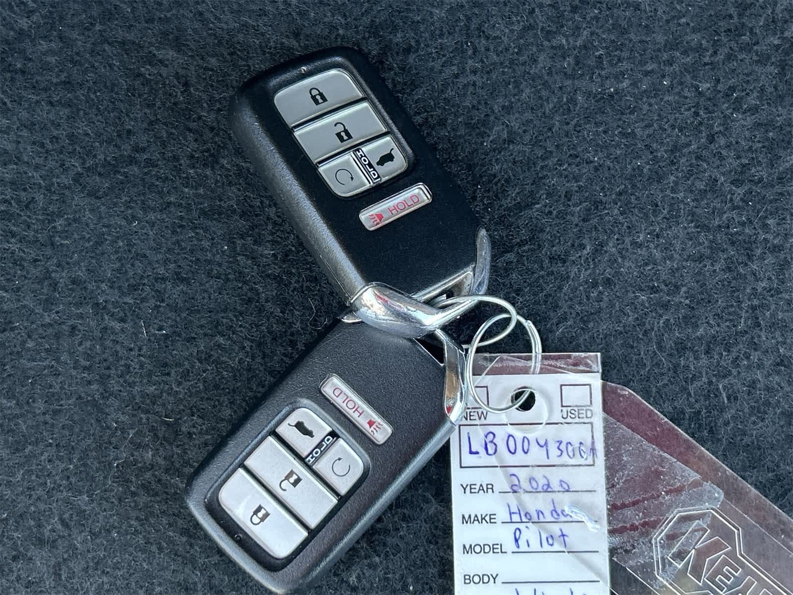 Thumbnail: 2020 Honda Pilot - 20