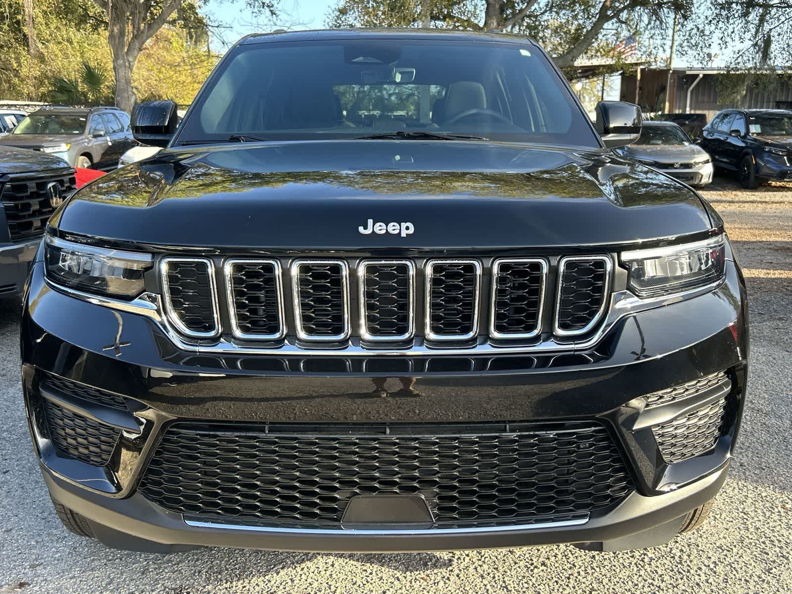 Thumbnail: 2025 Jeep Grand Cherokee - 5