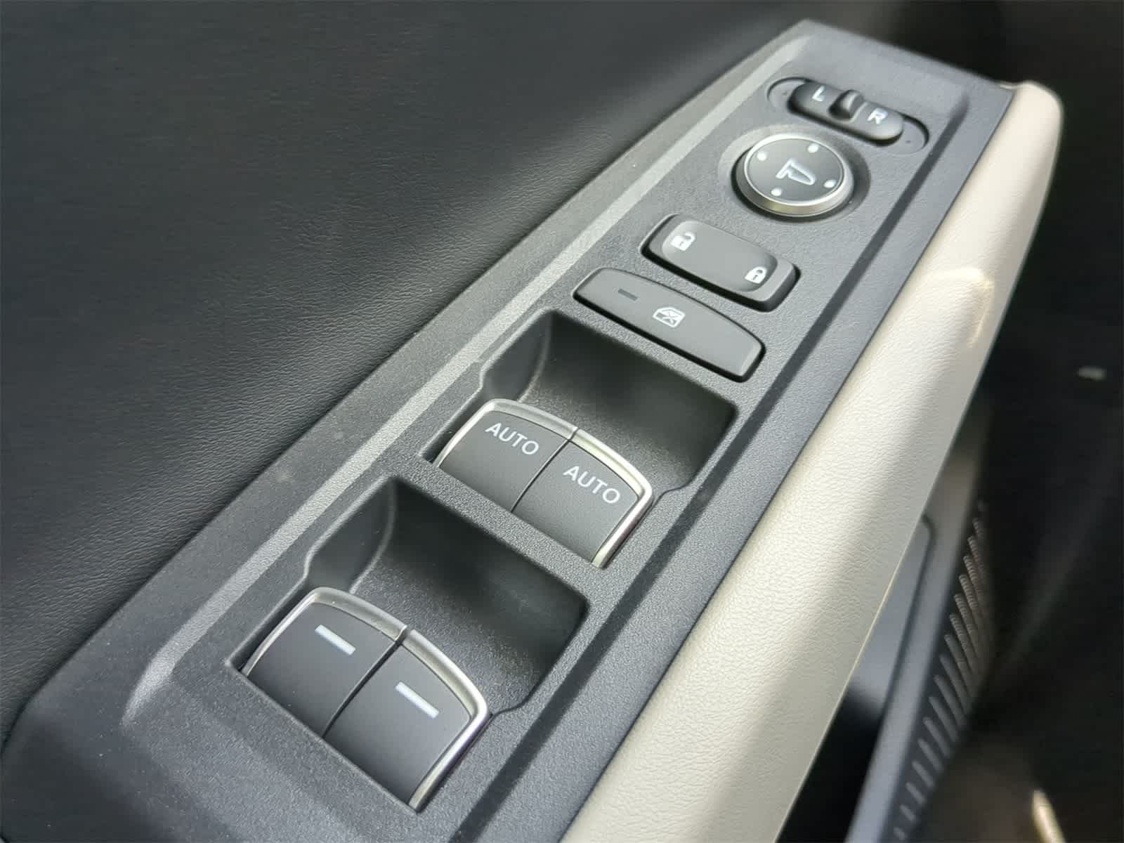 Thumbnail: 2025 Honda Accord - 22