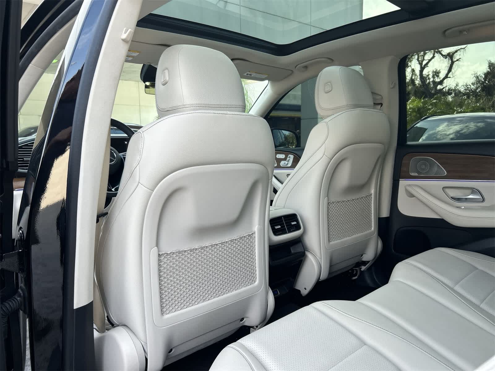 Thumbnail: 2024 Mercedes-Benz GLE - 12