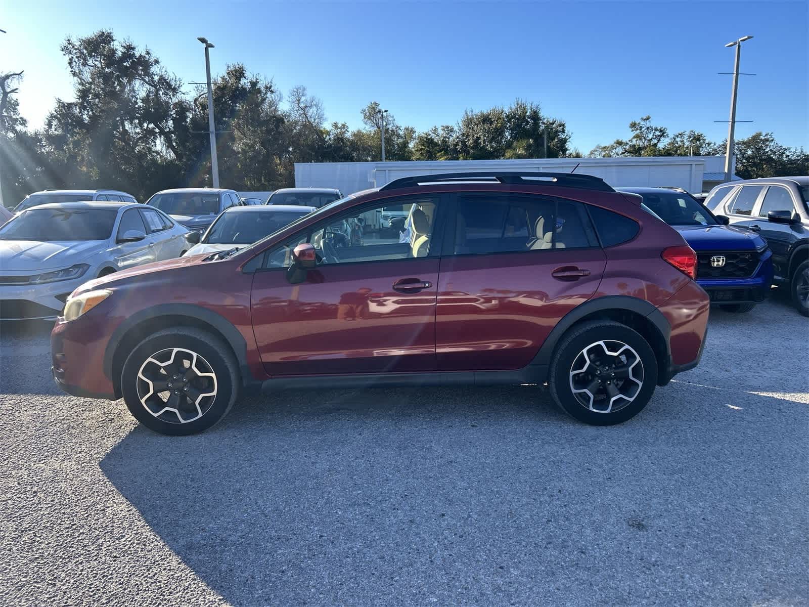 Thumbnail: 2015 Subaru XV Crosstrek - 3