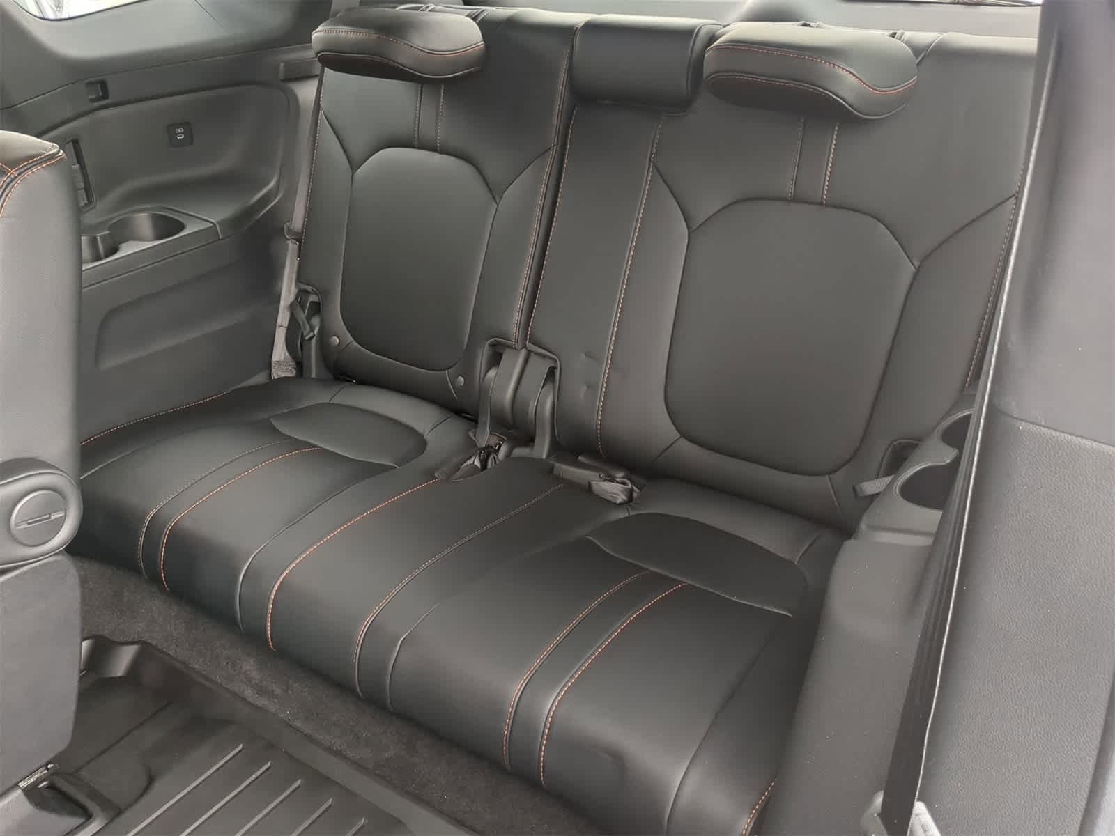 Thumbnail: 2024 Honda Pilot - 12