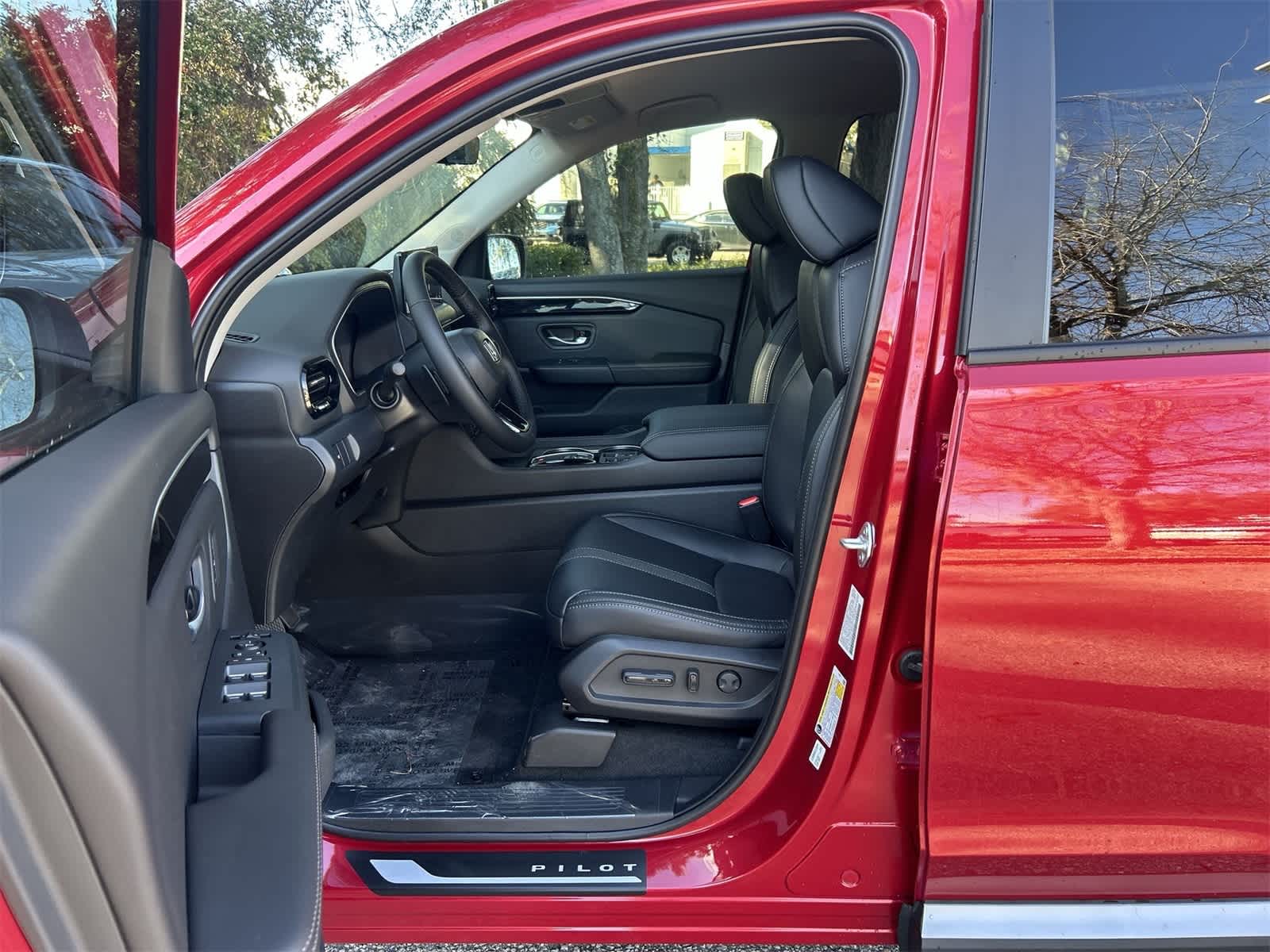 Thumbnail: 2026 Honda Pilot - 2