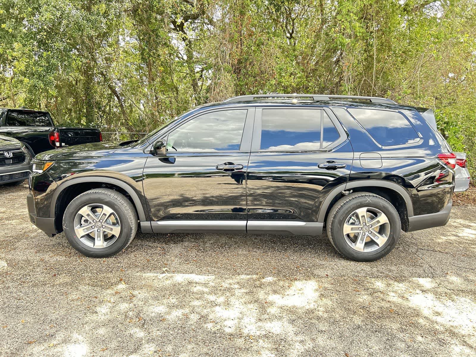 Thumbnail: 2026 Honda Pilot - 4
