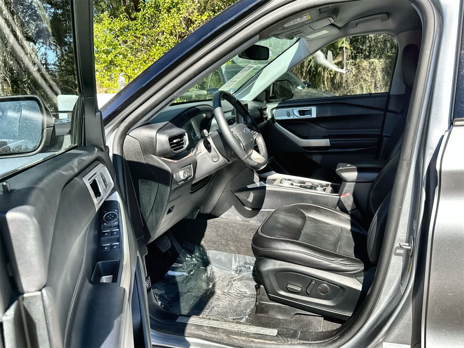 Thumbnail: 2021 Ford Explorer - 2