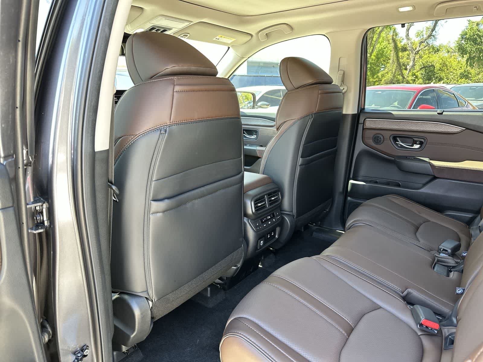 Thumbnail: 2026 Honda Pilot - 12