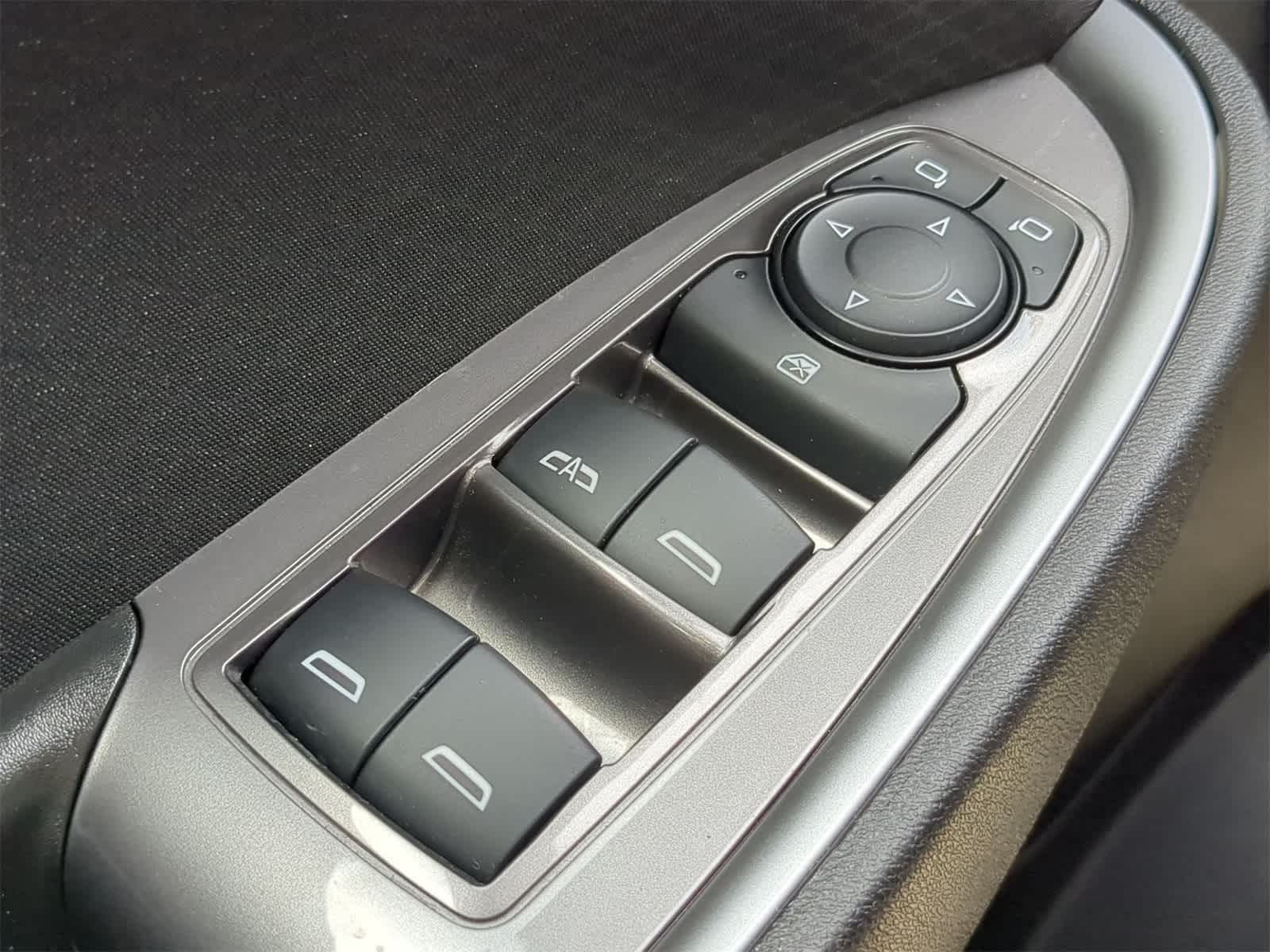 Thumbnail: 2024 Chevrolet Malibu - 21