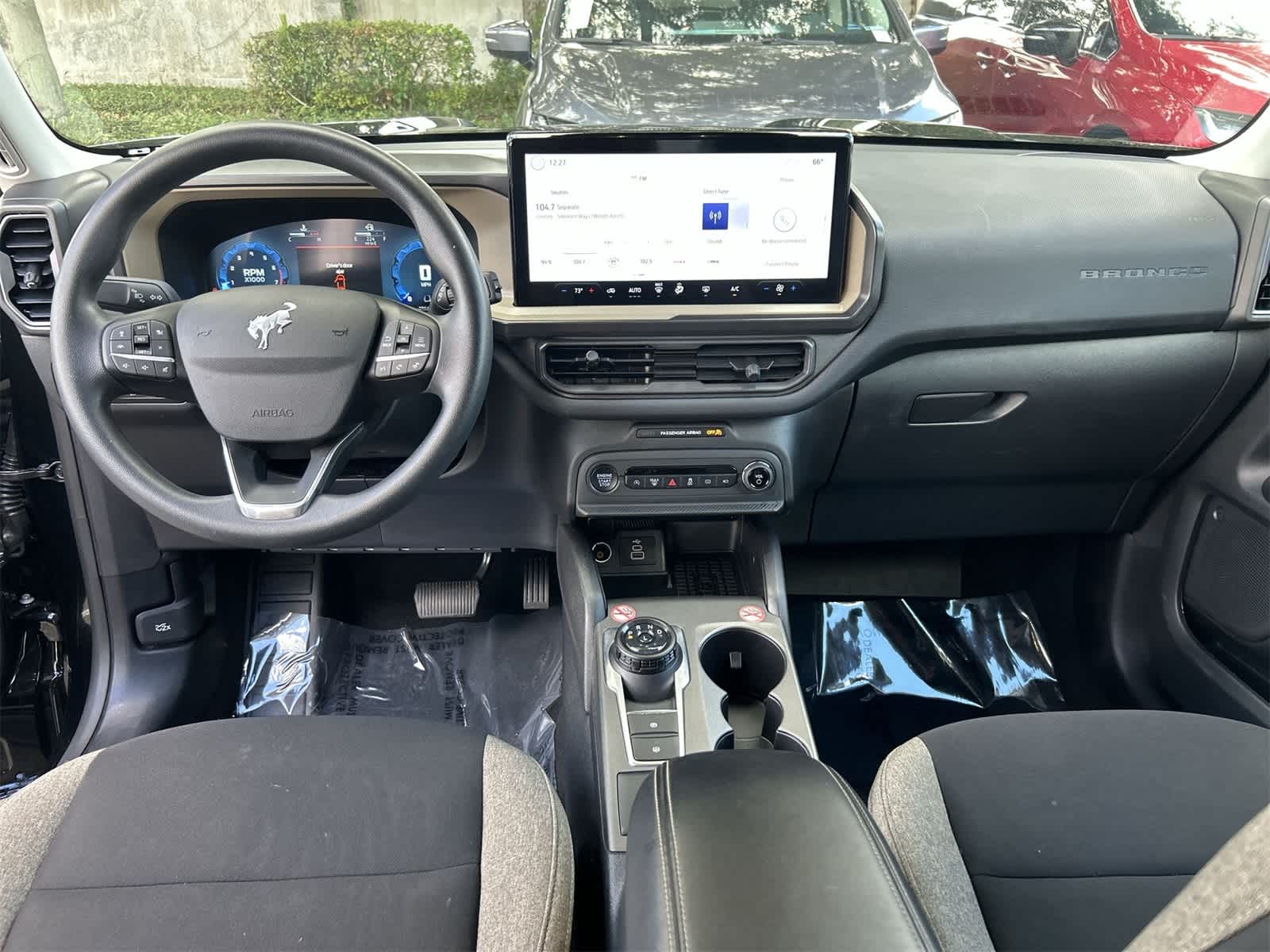 Thumbnail: 2025 Ford Bronco Sport - 10