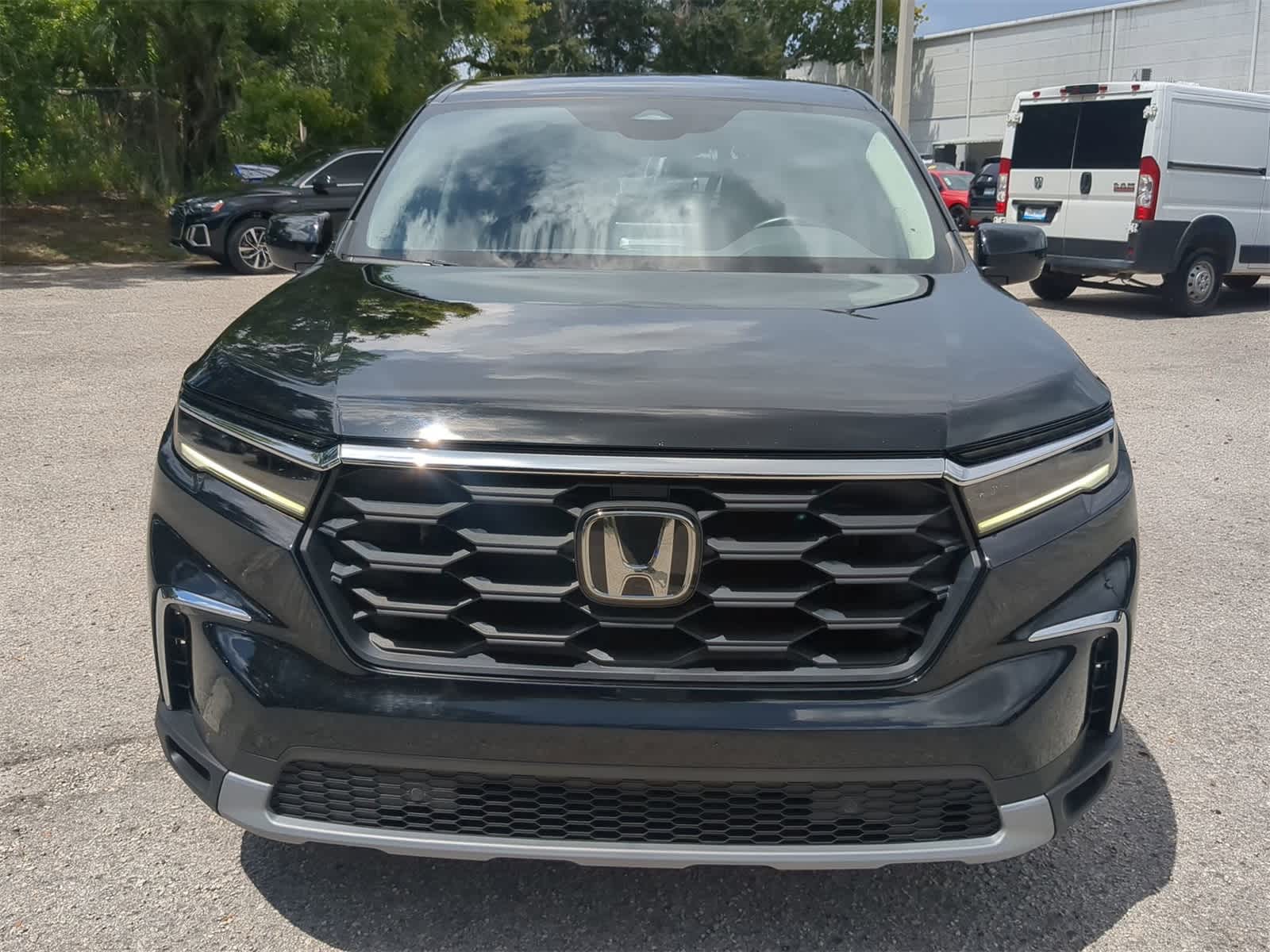 Thumbnail: 2023 Honda Pilot - 8