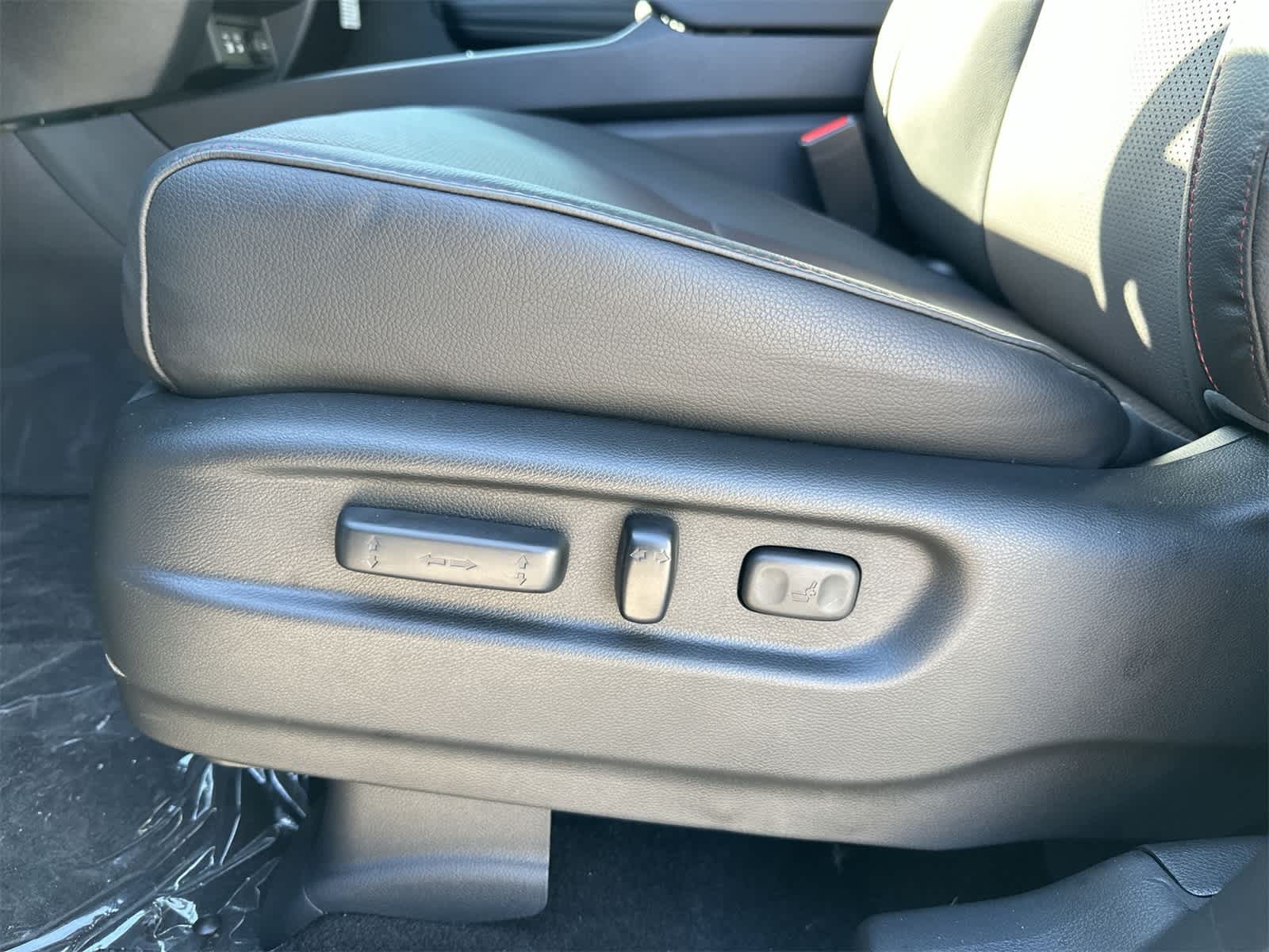 Thumbnail: 2026 Honda Ridgeline - 6