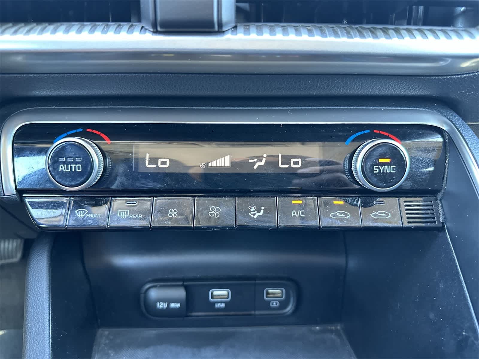 Thumbnail: 2022 Kia K5 - 9