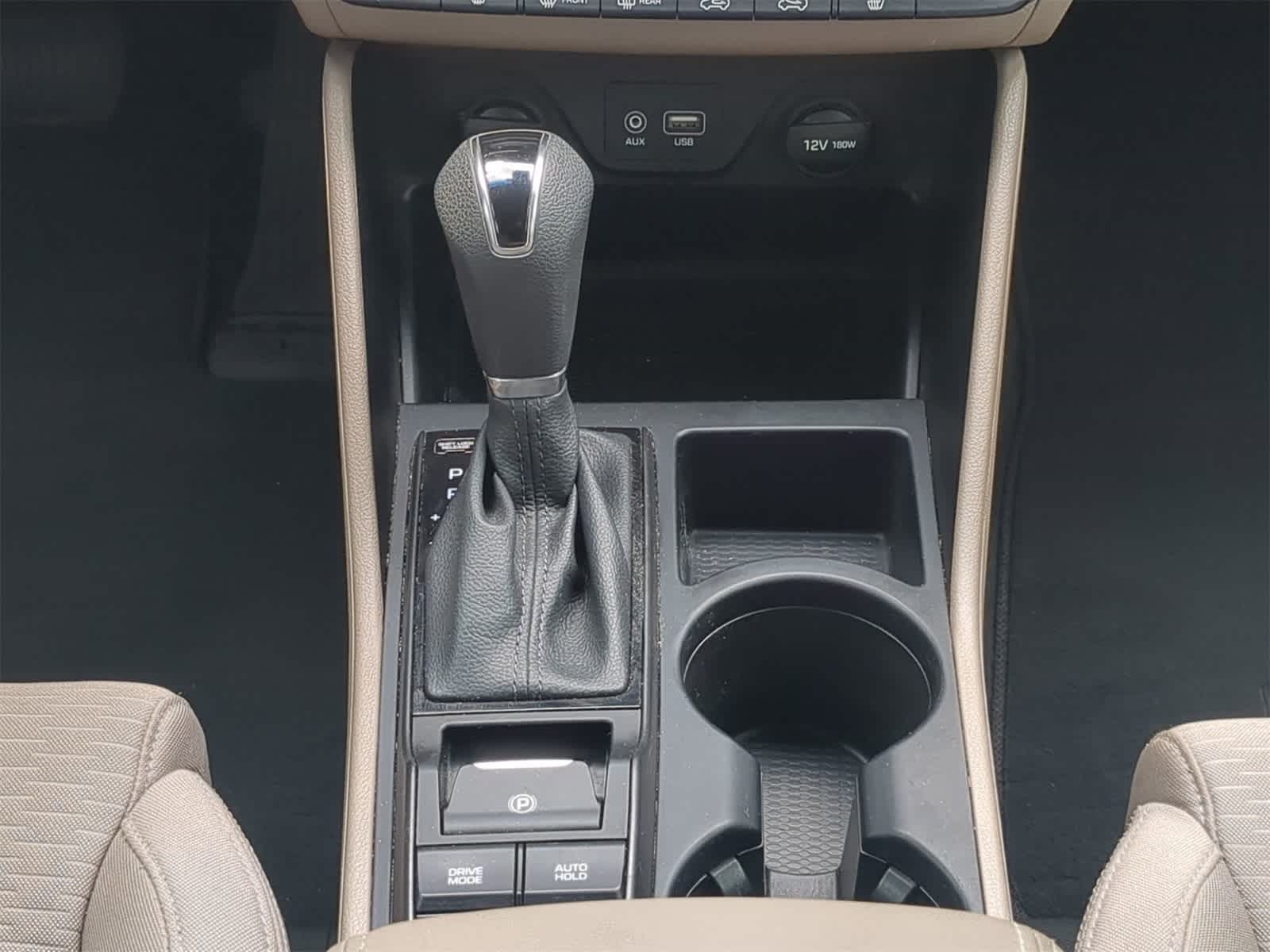 Thumbnail: 2019 Hyundai Tucson - 18