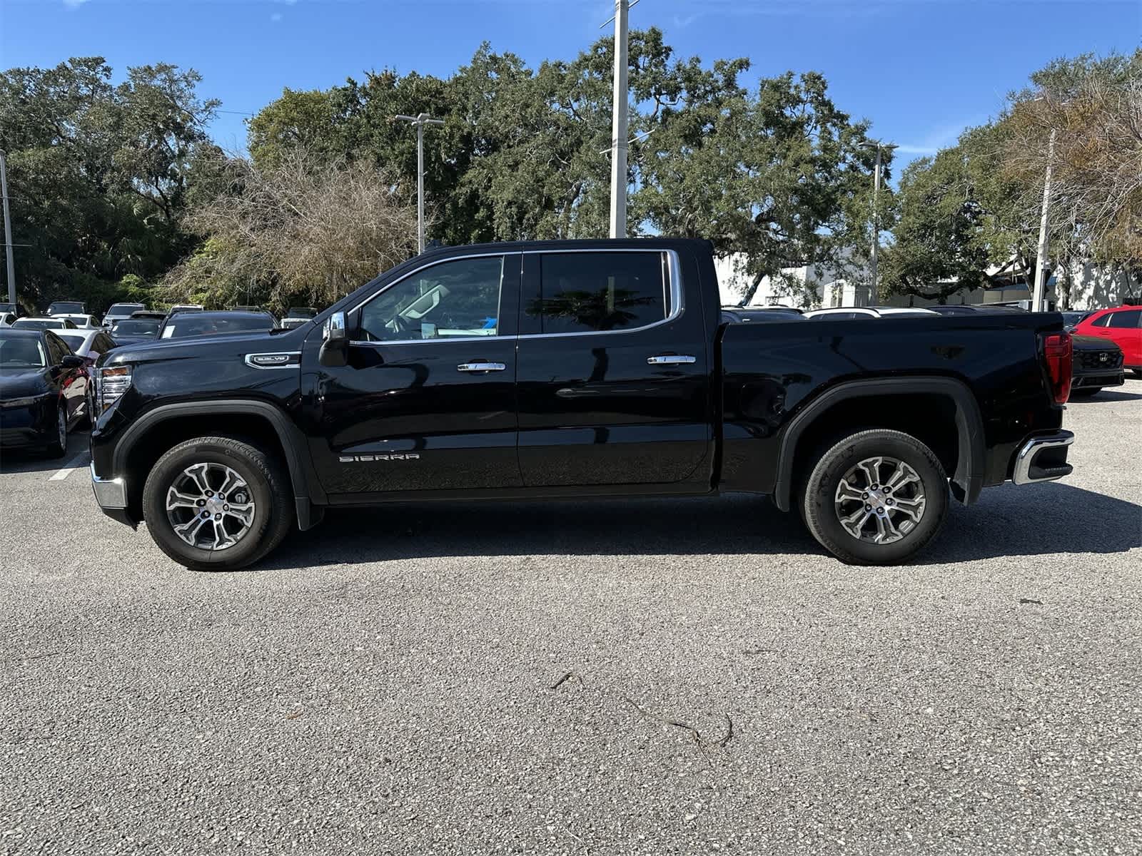 Thumbnail: 2025 GMC Sierra 1500 - 3