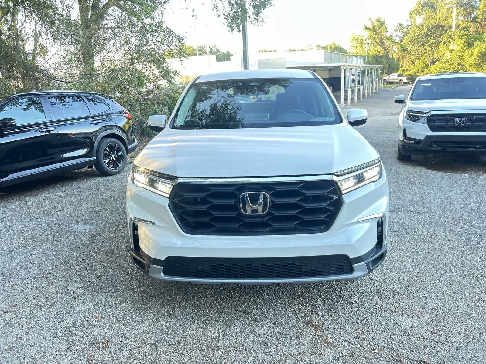 Thumbnail: 2025 Honda Pilot - 3
