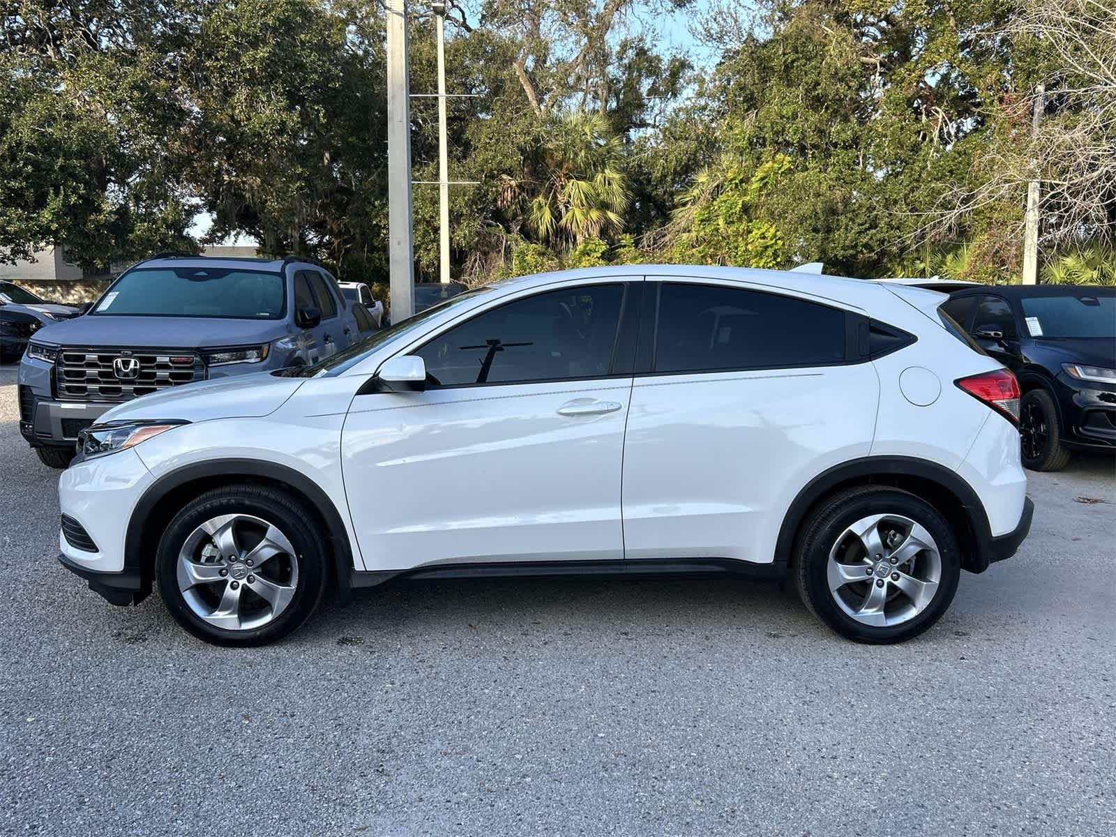 Thumbnail: 2022 Honda HR-V - 3