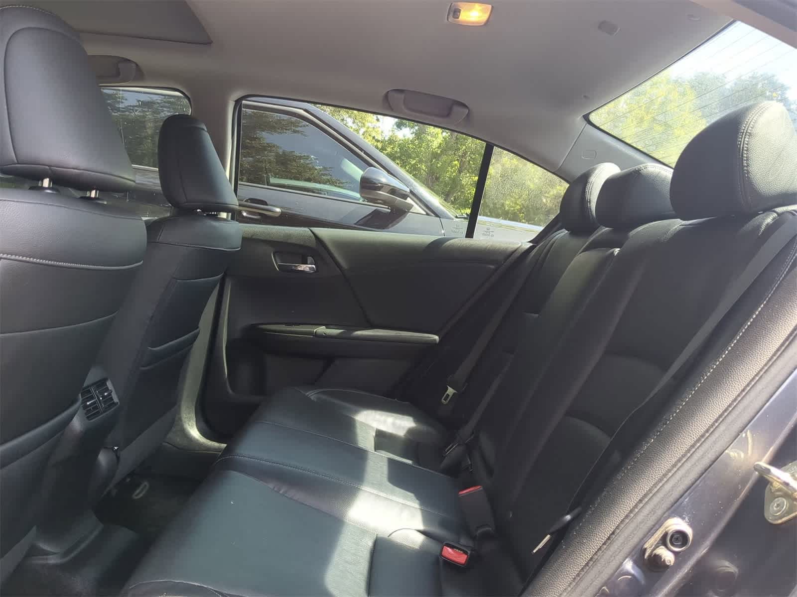 Thumbnail: 2015 Honda Accord - 13