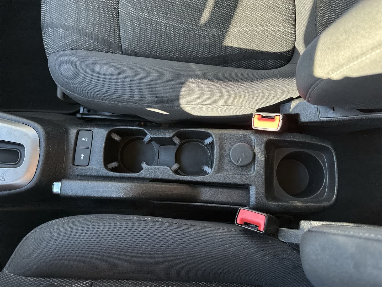 Thumbnail: 2017 Chevrolet Sonic - 16