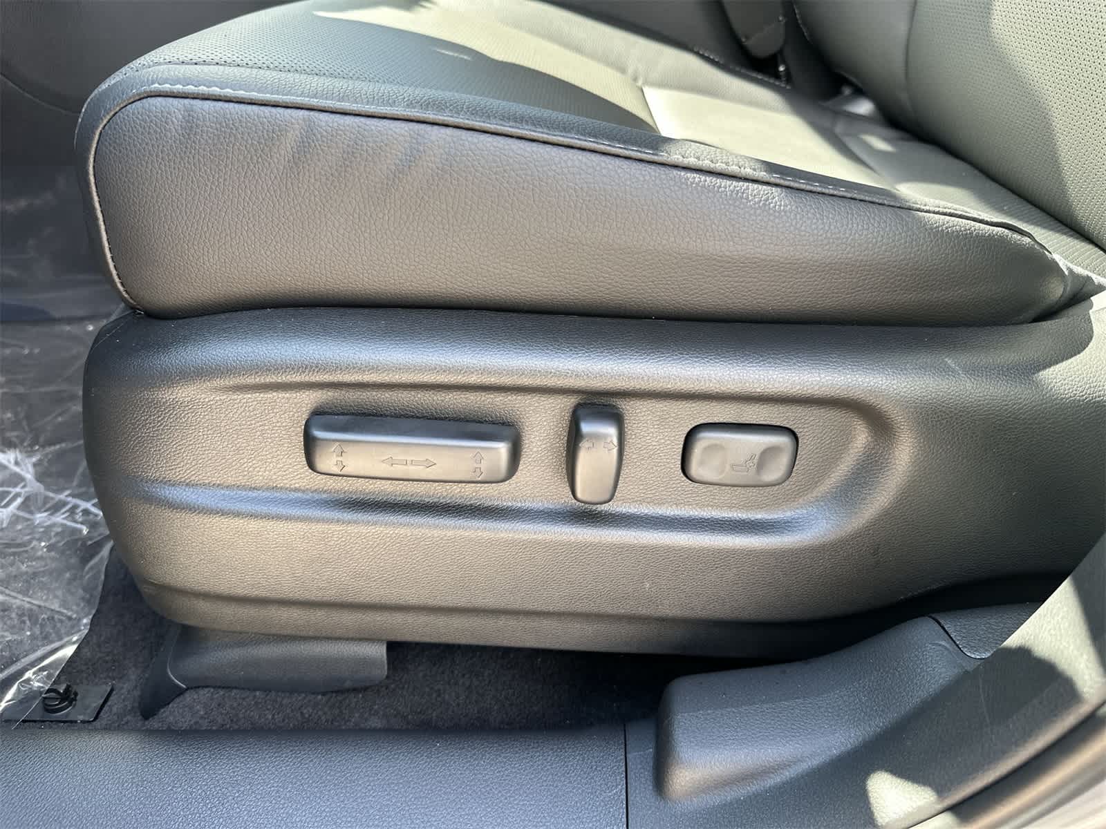 Thumbnail: 2026 Honda Ridgeline - 6