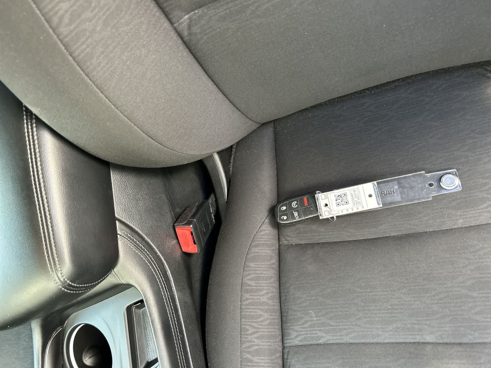 Thumbnail: 2022 Dodge Durango - 3