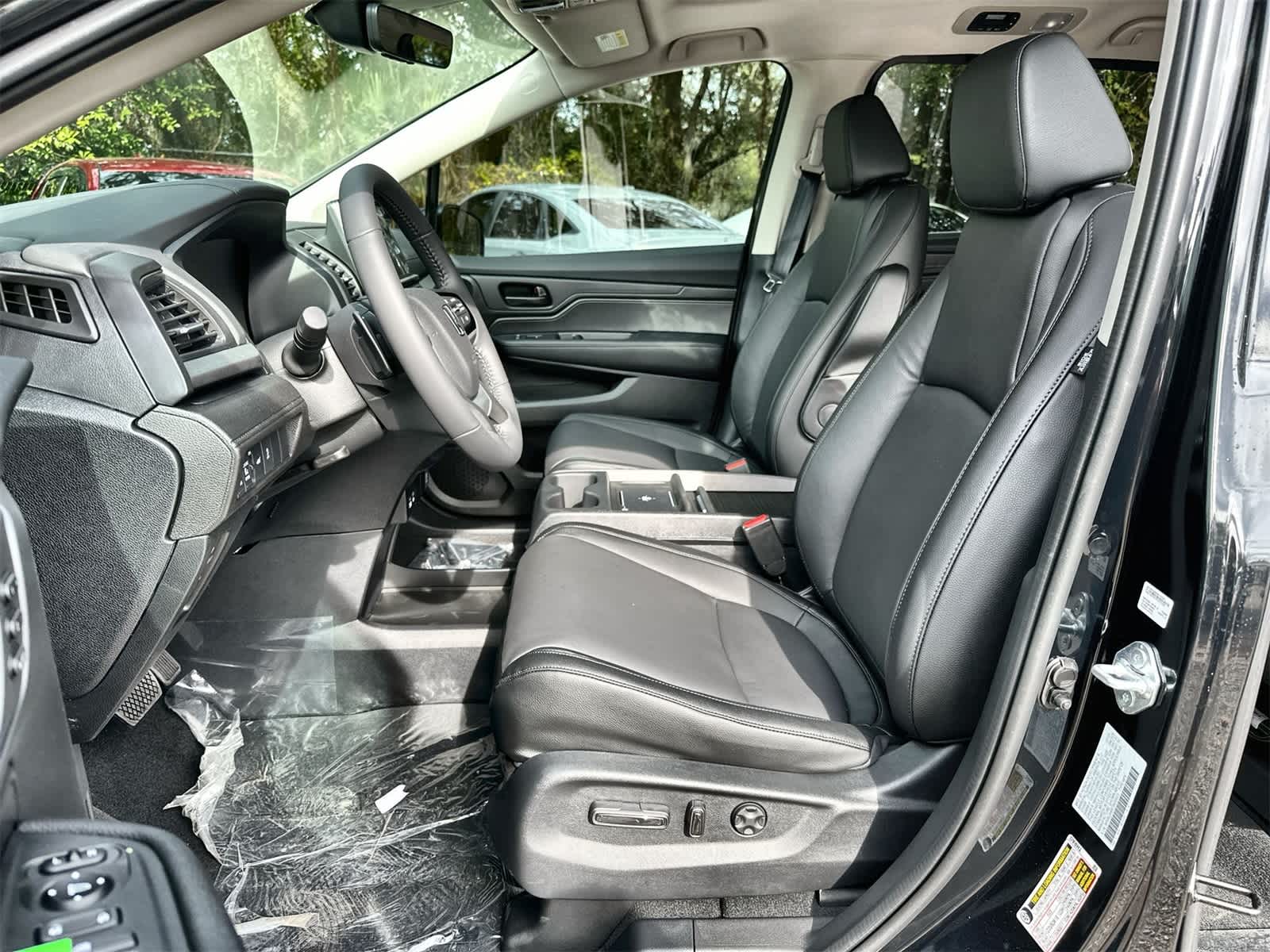 Thumbnail: 2026 Honda Odyssey - 10