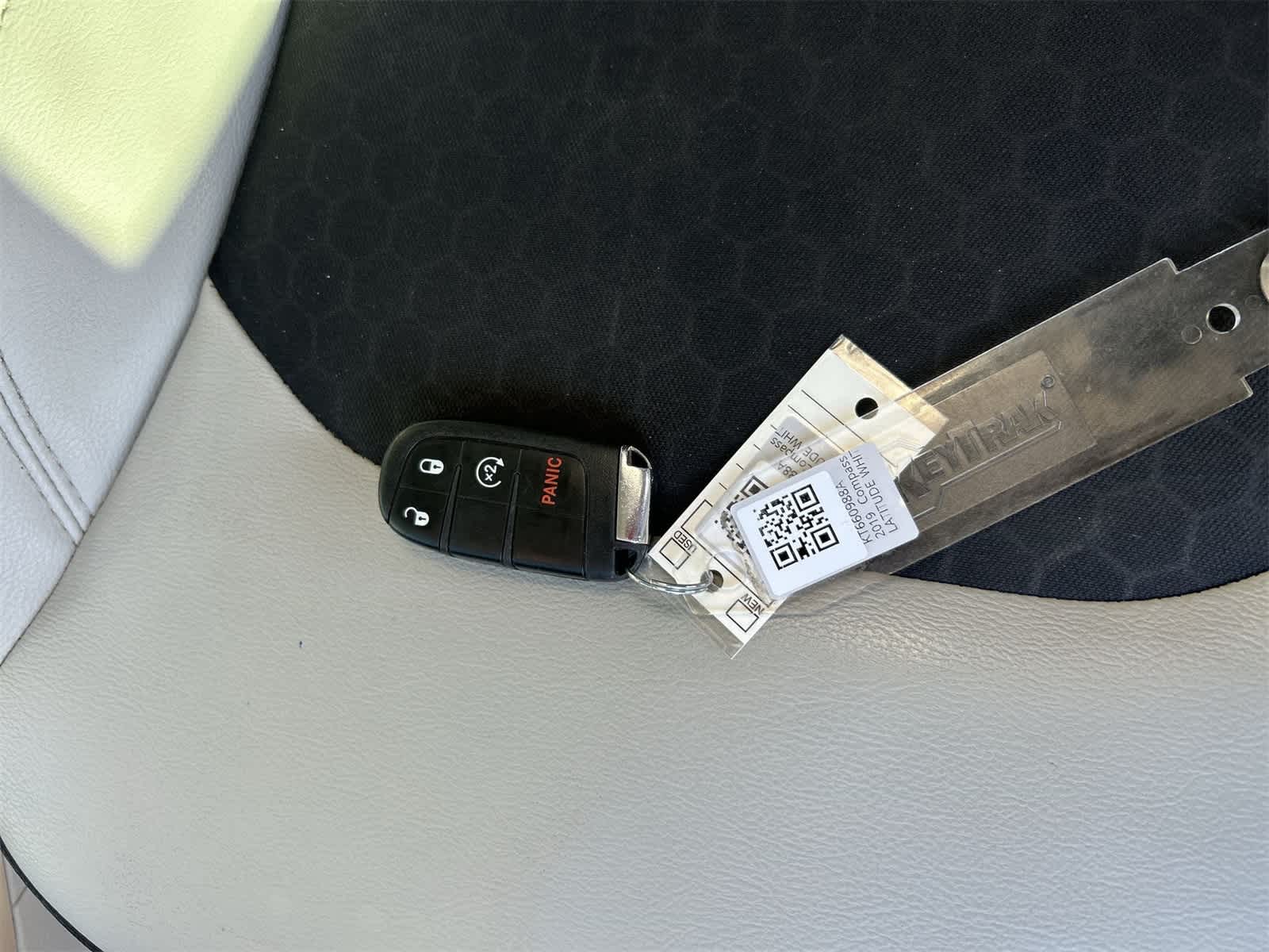 Thumbnail: 2019 Jeep Compass - 20