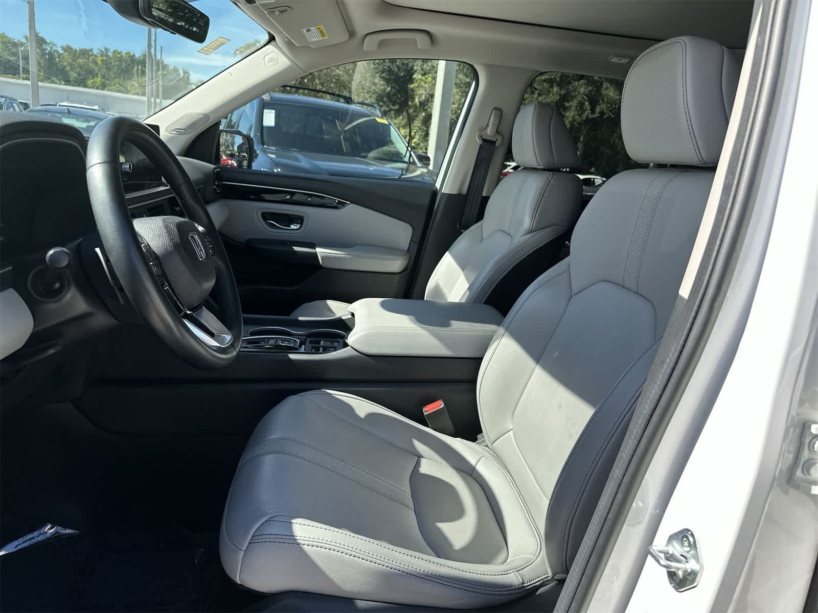 Thumbnail: 2023 Honda Pilot - 5