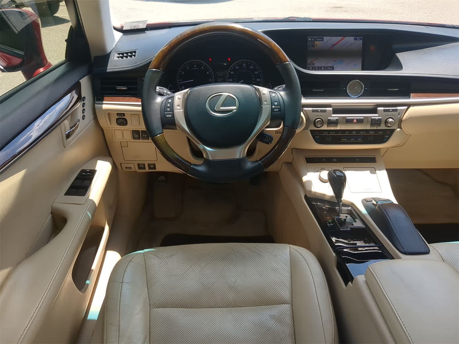 Thumbnail: 2015 Lexus ES - 15