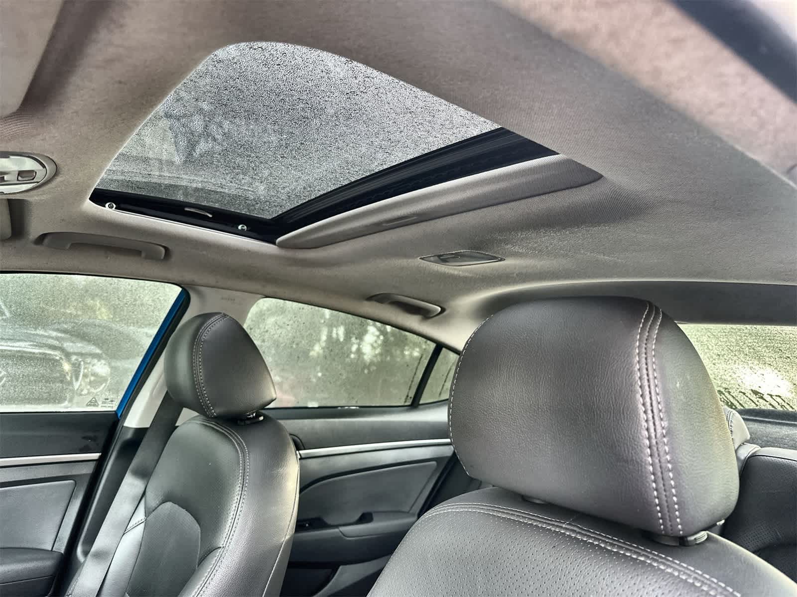 Thumbnail: 2017 Hyundai Elantra - 22