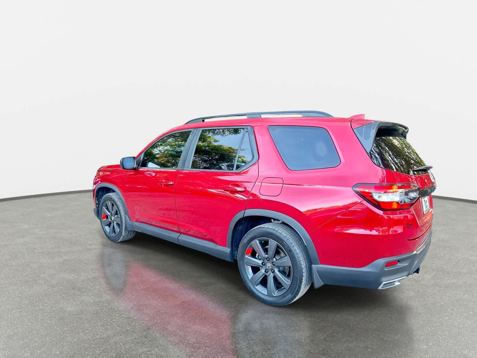 Thumbnail: 2023 Honda Pilot - 6