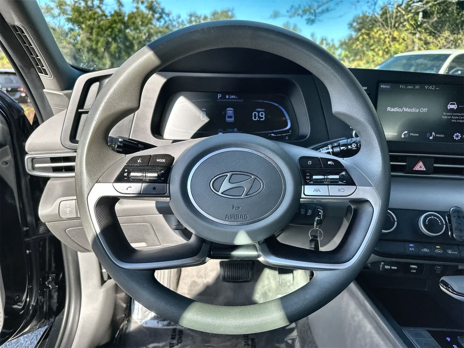 Thumbnail: 2024 Hyundai Elantra - 15