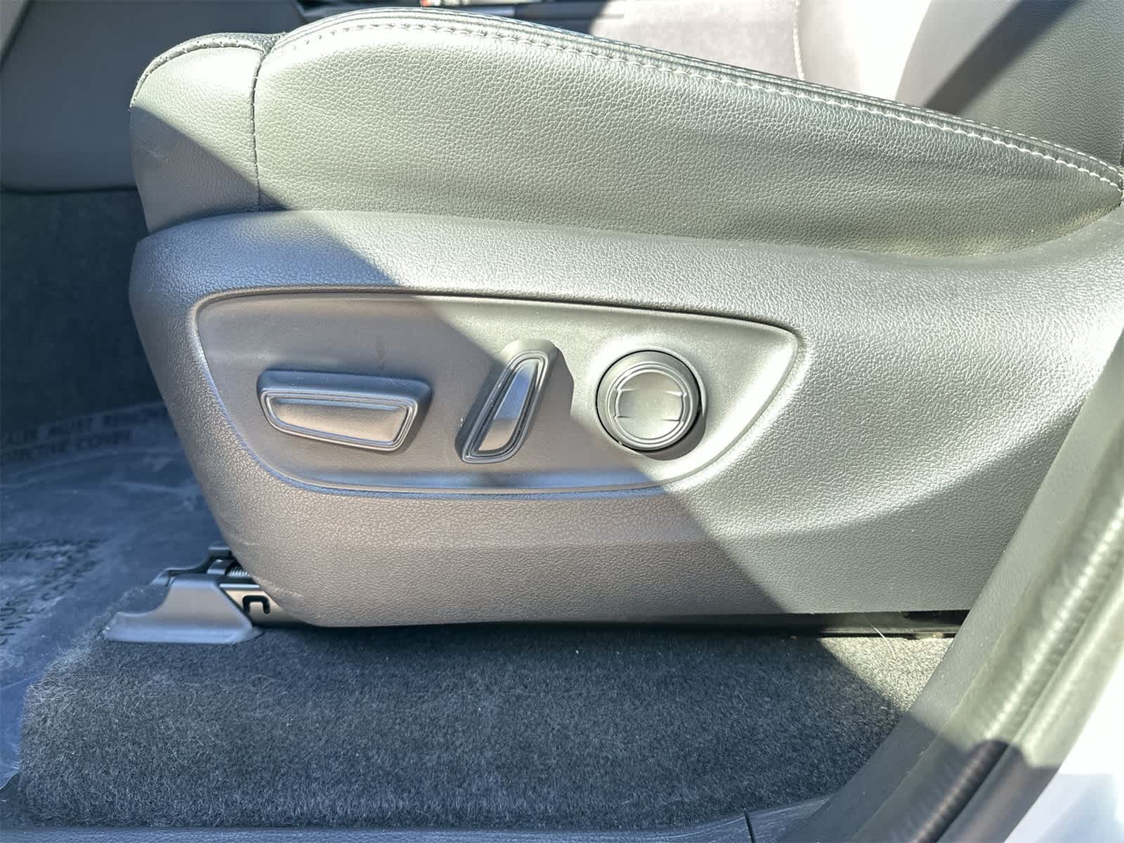 Thumbnail: 2024 Toyota Land Cruiser - 6