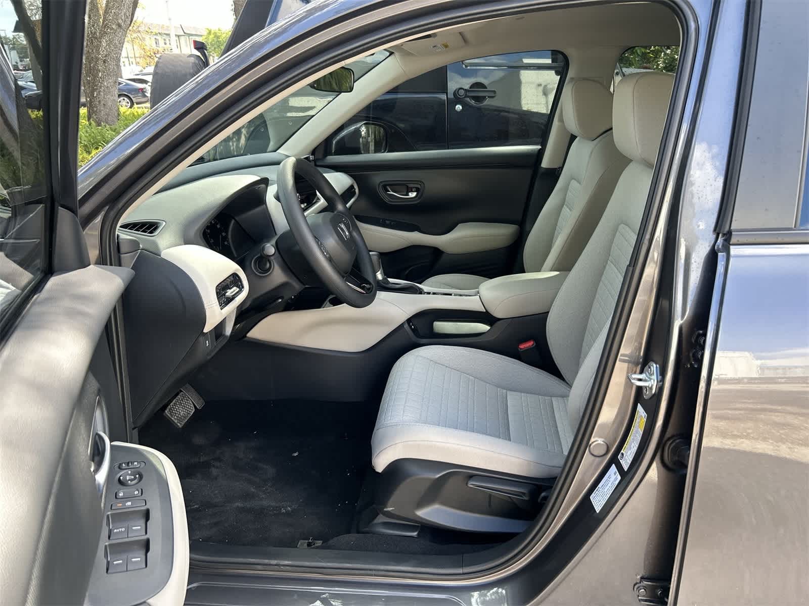 Thumbnail: 2026 Honda HR-V - 2