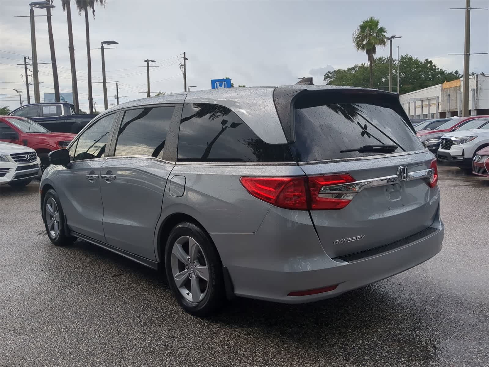 Thumbnail: 2019 Honda Odyssey - 4