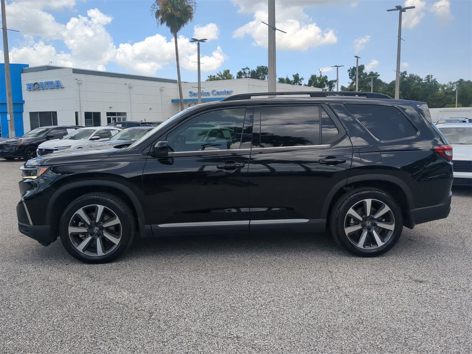 2024 Honda Pilot Touring 3