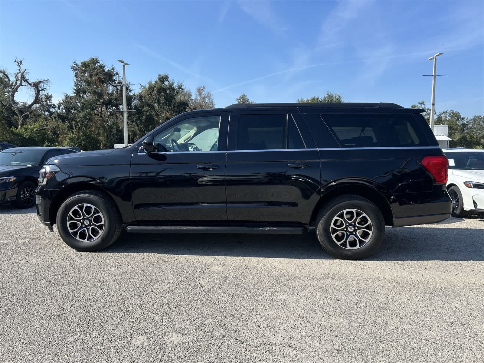 Thumbnail: 2024 Ford Expedition MAX - 3