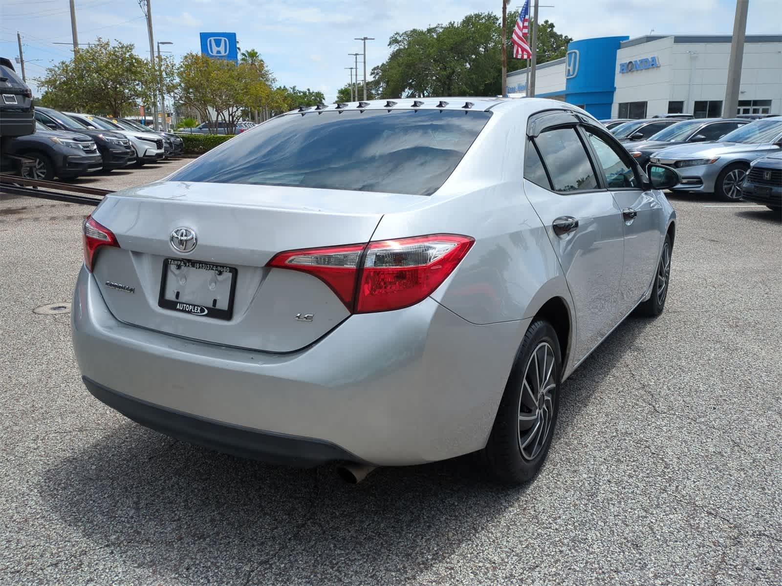 Thumbnail: 2014 Toyota Corolla - 6