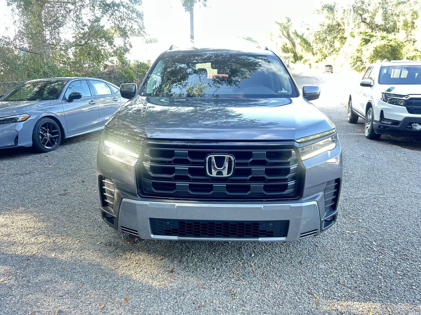 Thumbnail: 2026 Honda Pilot - 3