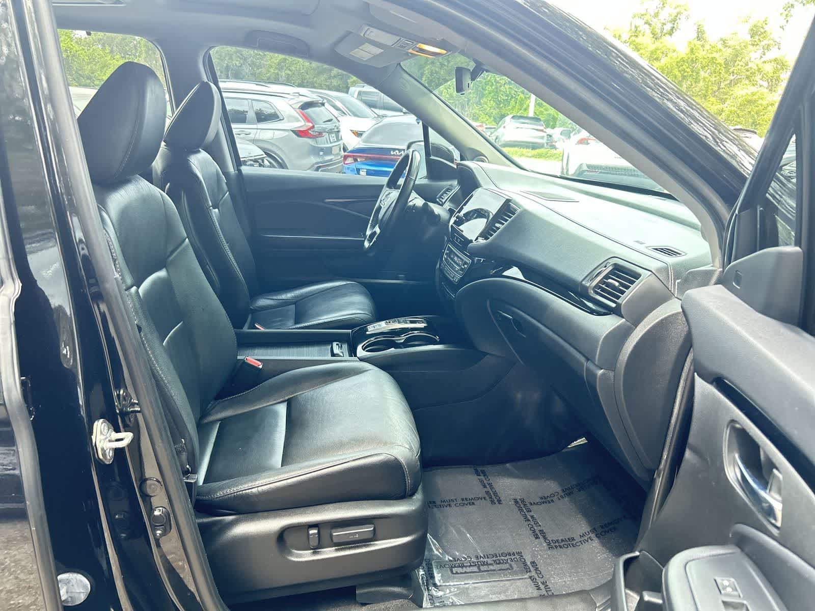 Thumbnail: 2020 Honda Pilot - 14
