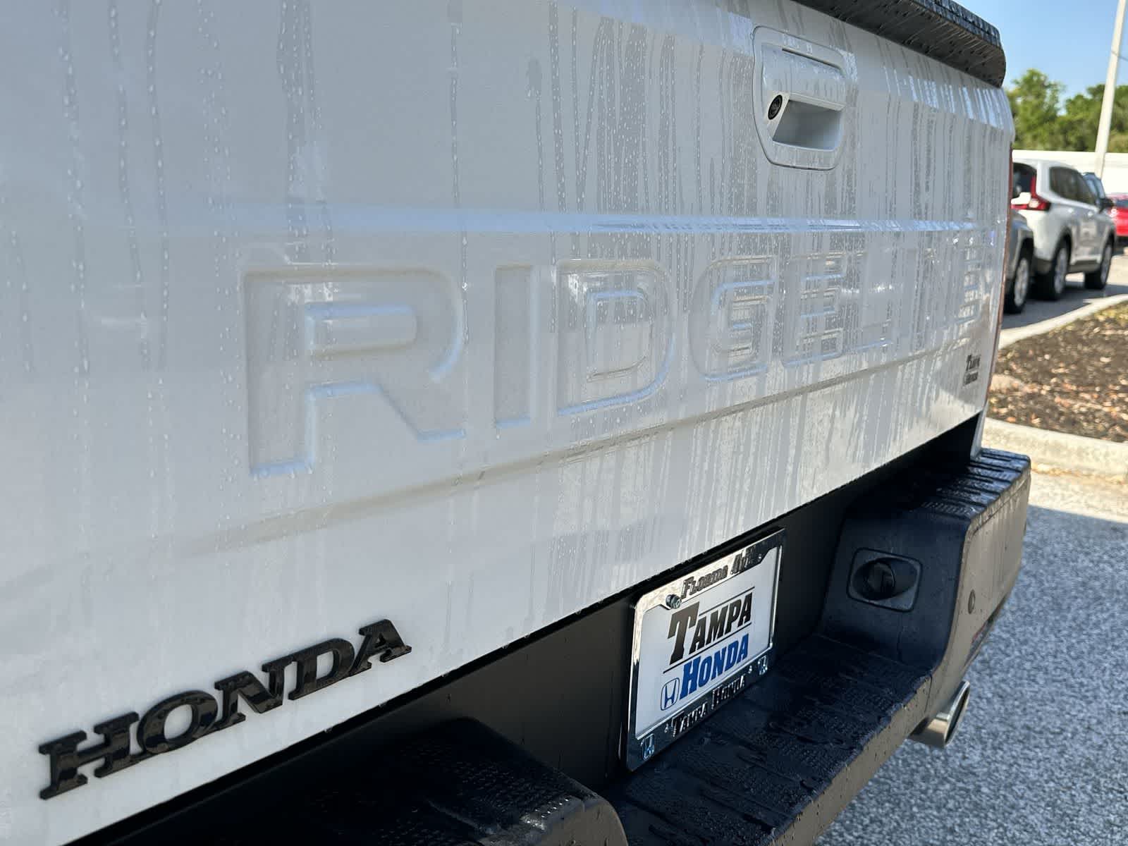Thumbnail: 2026 Honda Ridgeline - 8