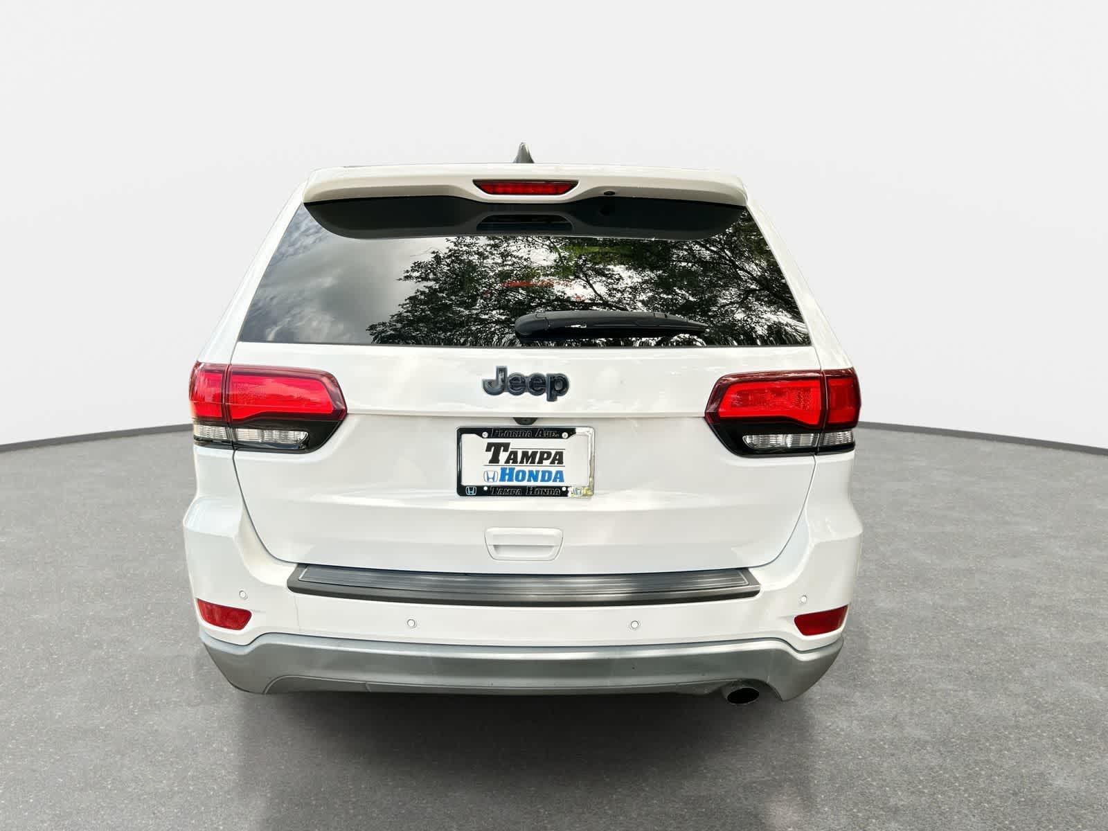 Thumbnail: 2019 Jeep Grand Cherokee - 7