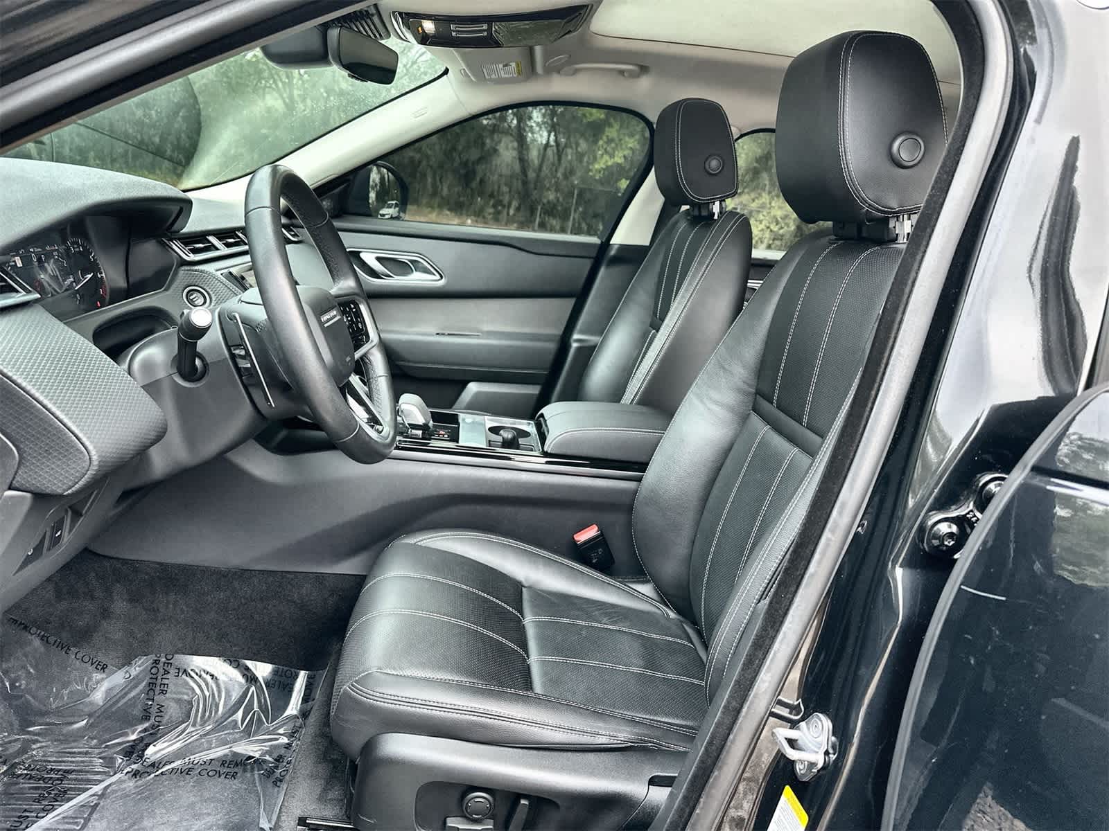 Thumbnail: 2023 Land Rover Range Rover Velar - 11