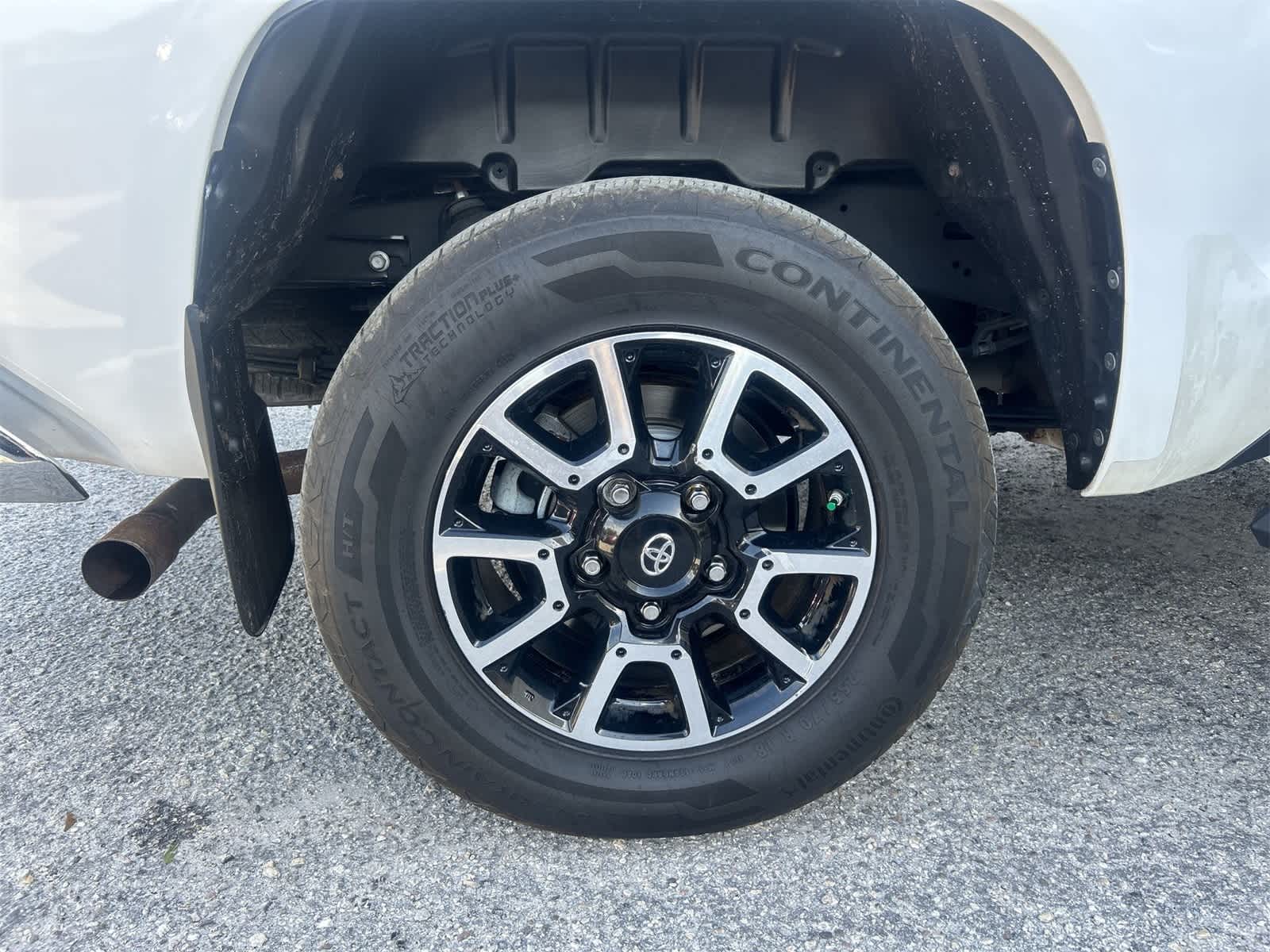 Thumbnail: 2021 Toyota Tundra - 8