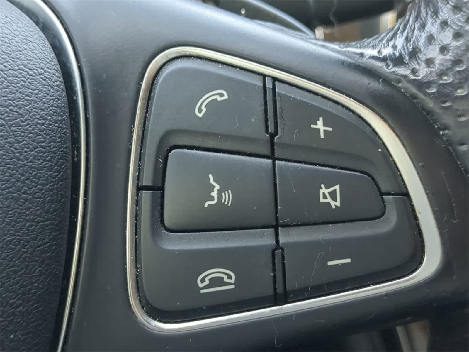 Thumbnail: 2018 Mercedes-Benz C-Class - 24