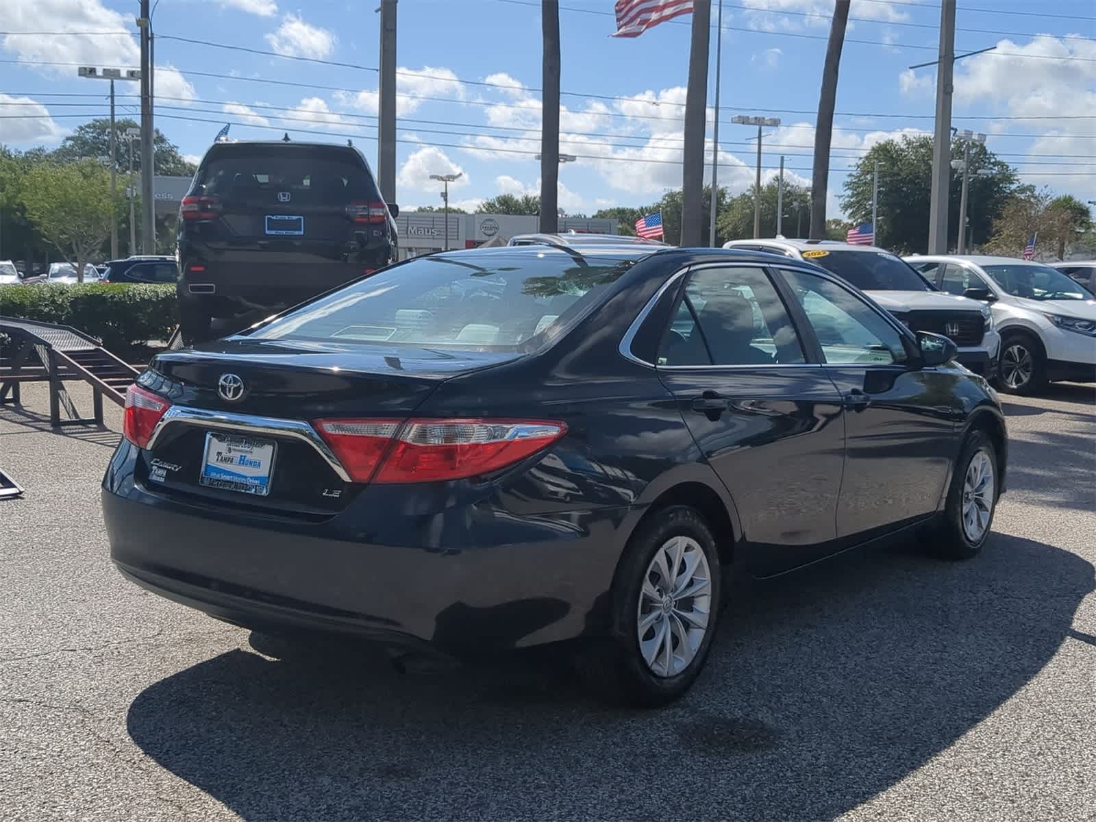 2017 Toyota Camry LE 6