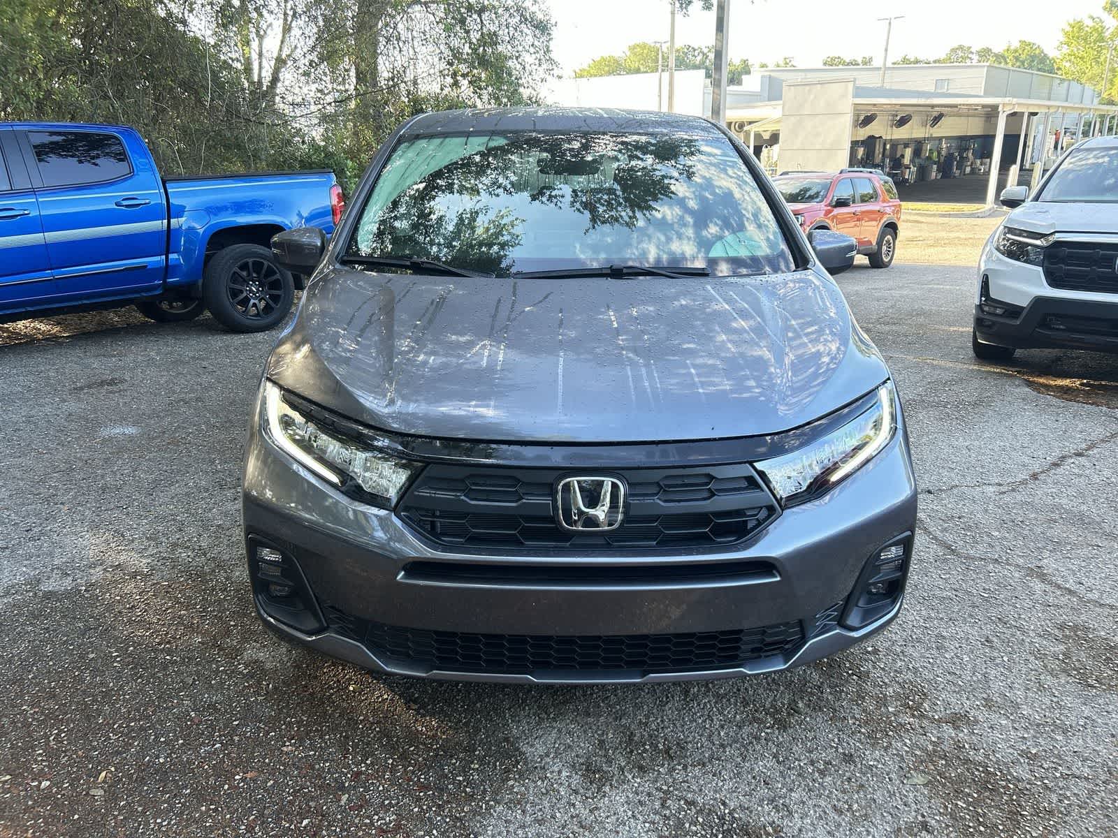 Thumbnail: 2026 Honda Odyssey - 3