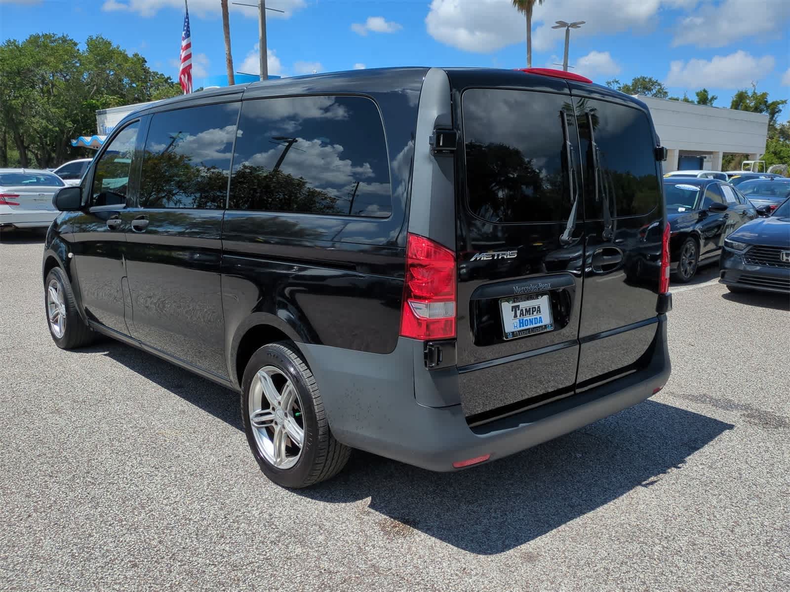 Thumbnail: 2019 Mercedes-Benz Metris - 4