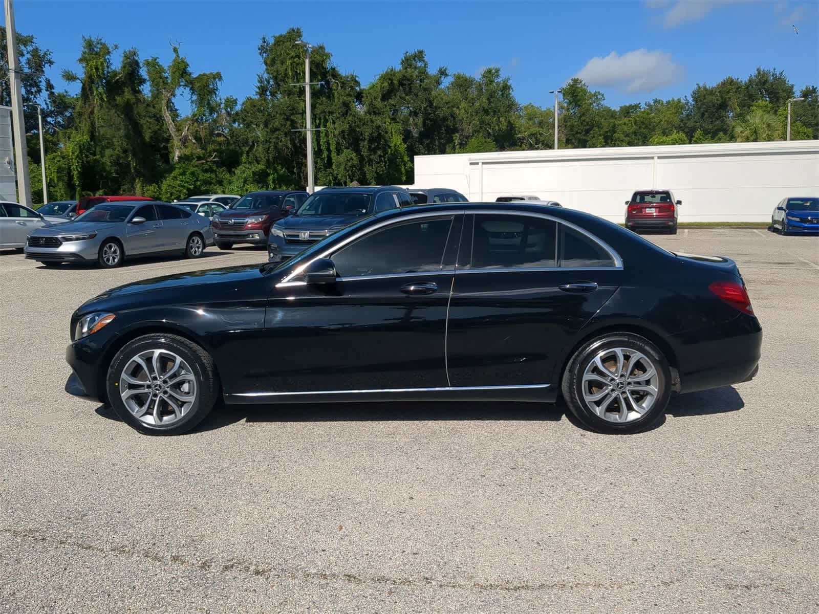 Thumbnail: 2018 Mercedes-Benz C-Class - 3