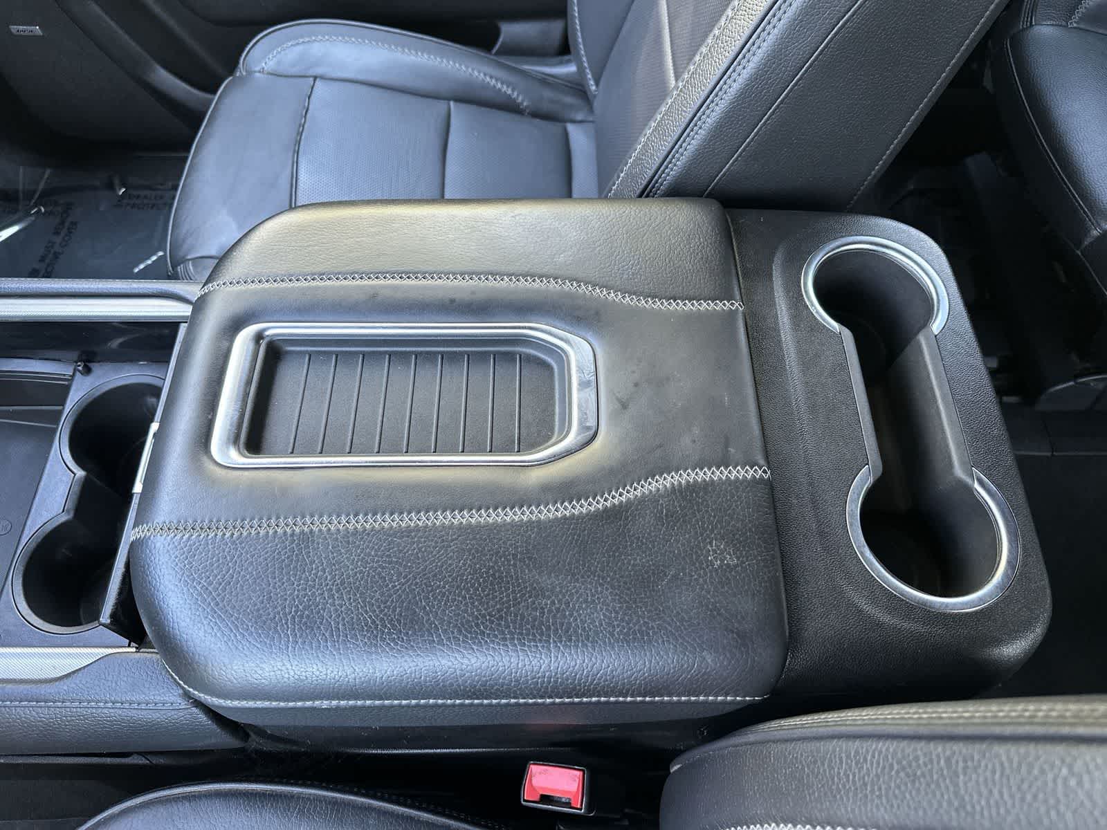 Thumbnail: 2023 GMC Yukon XL - 16