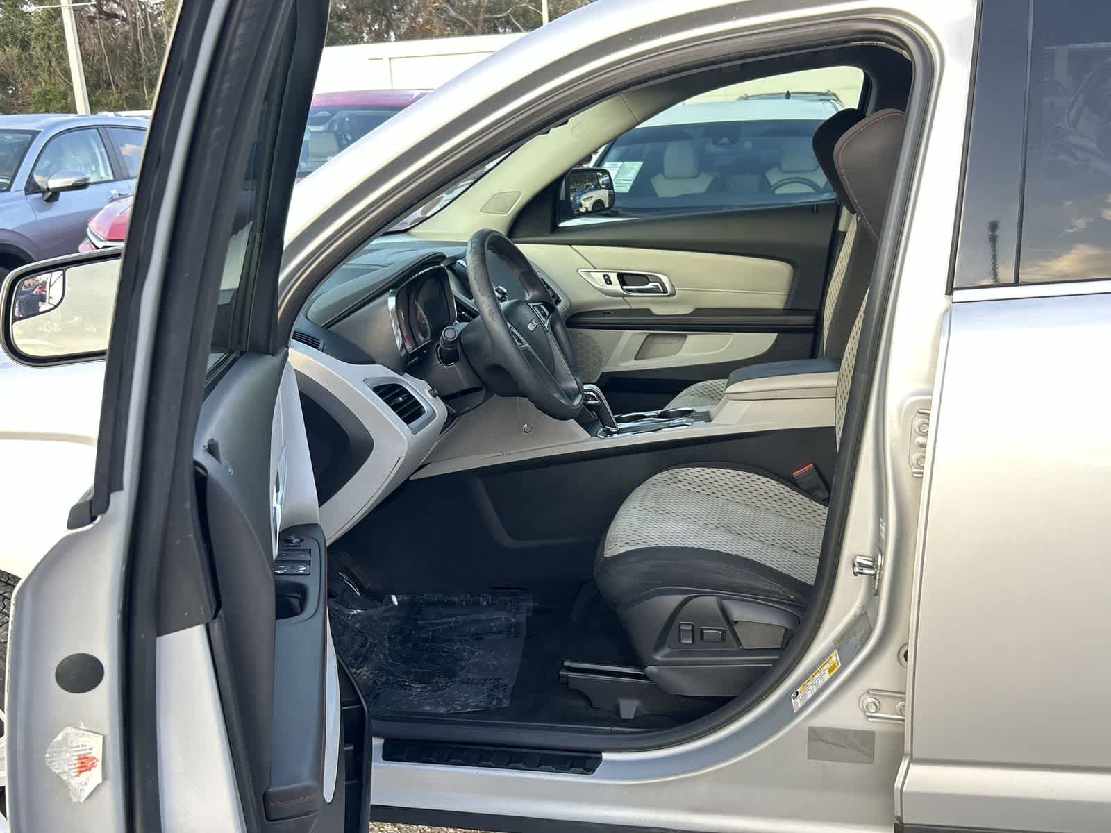 Thumbnail: 2014 GMC Terrain - 2