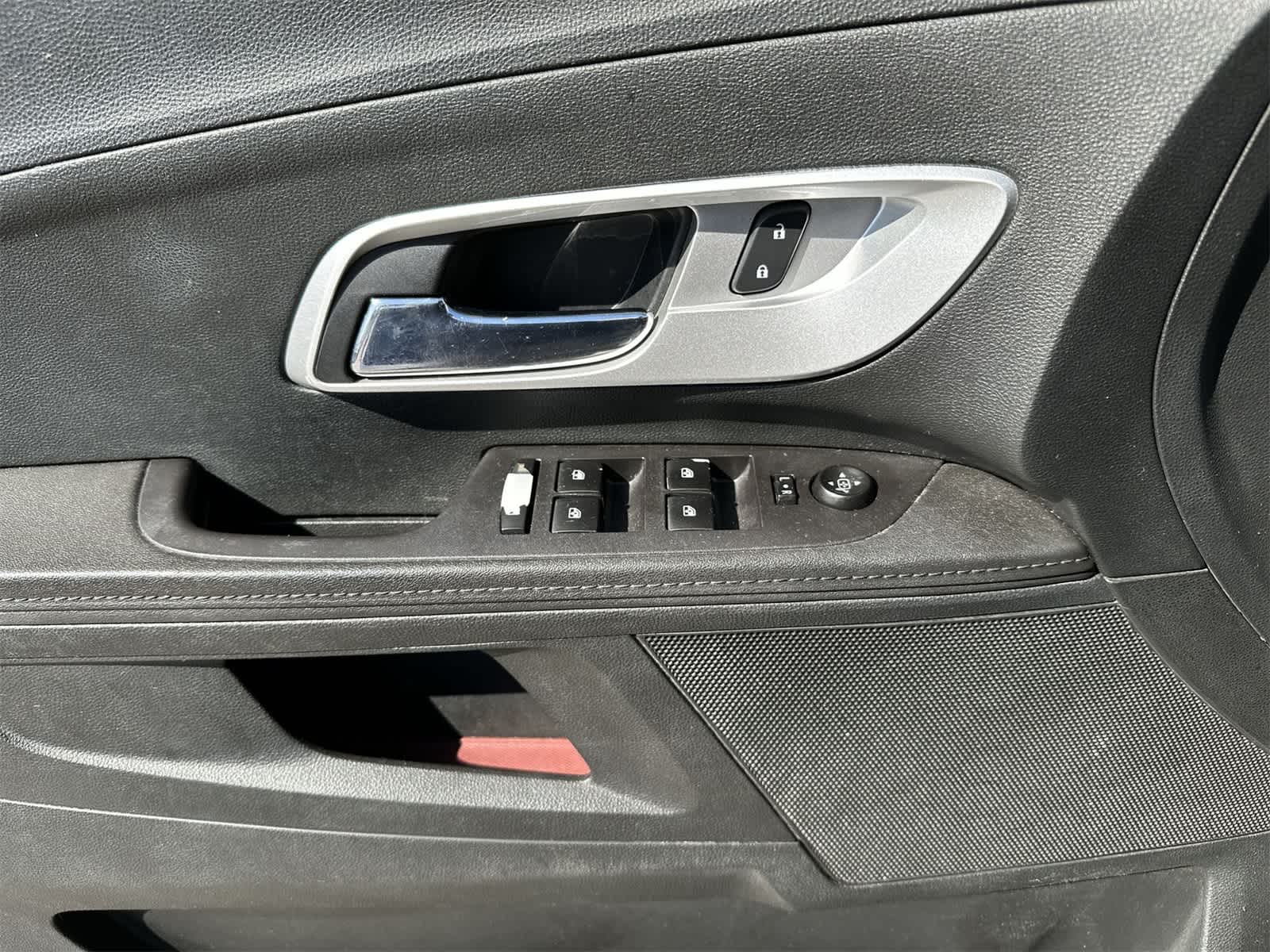 Thumbnail: 2017 Chevrolet Equinox - 7